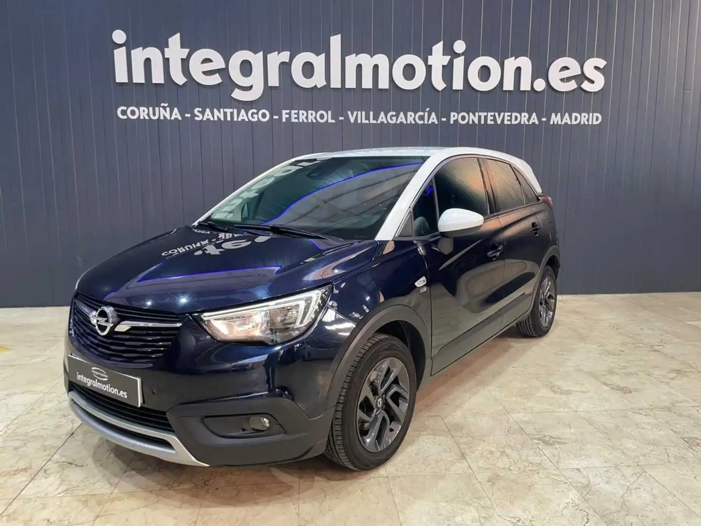 Opel Crossland X 1.2T S&S Design Line 110 Modrá - 1
