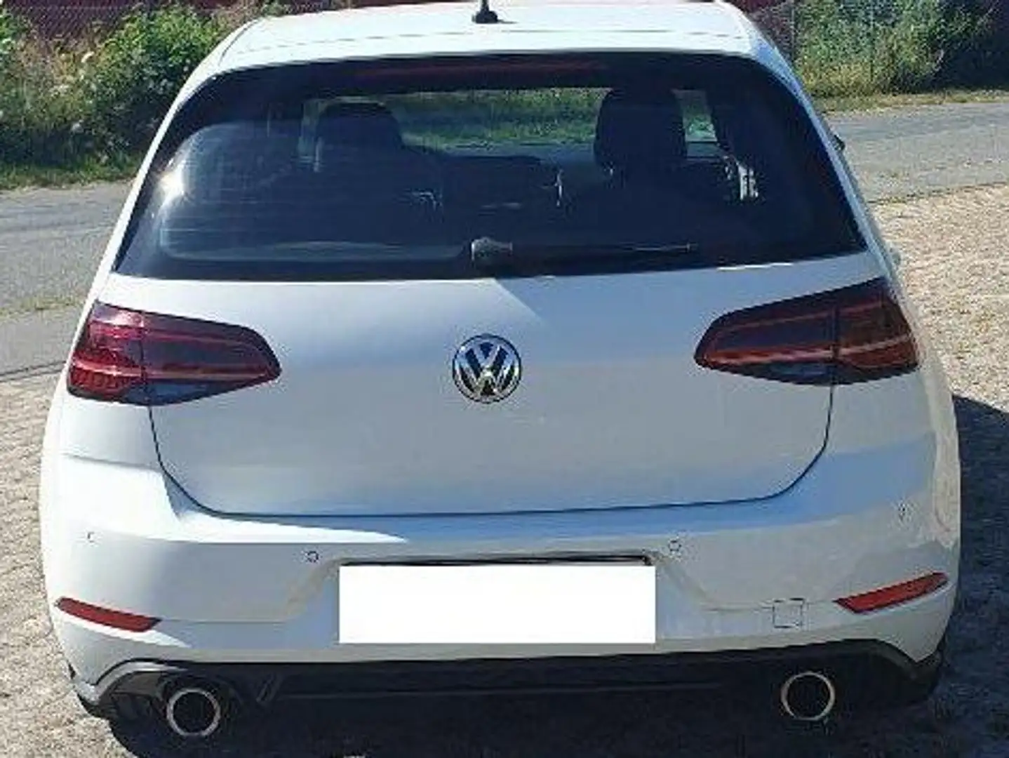 Volkswagen Golf GTI GTI Performance 2HD Navi Virtual Cockpit LED ACC Weiß - 2