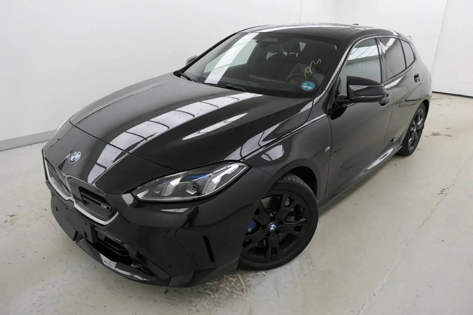 BMW 1er M Coupé M135 xDrive Panorama Klimaaut. Head-Up AHK Noir - 2