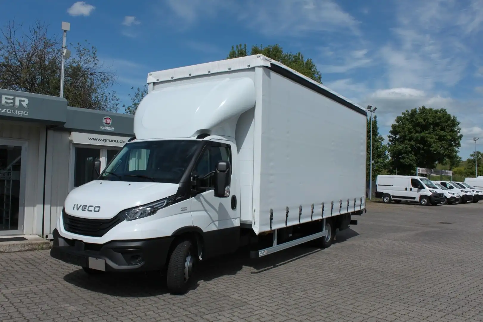 Iveco Daily 72 C 18HA8 Curtainsider Weiß - 1