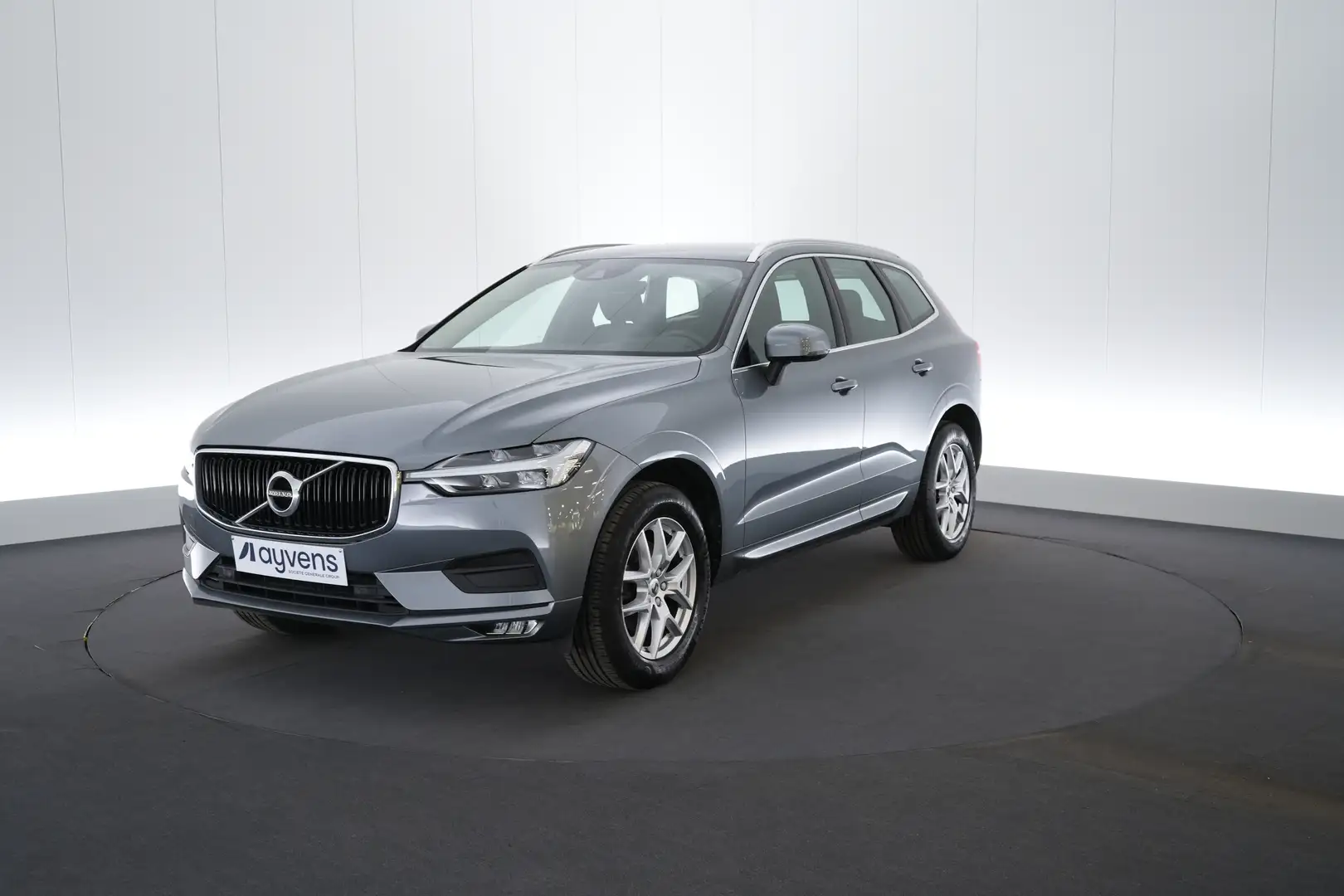 Volvo XC60 2.0 D4 Geartr. Momentum Pro Business LEDER/CUIR LE Gris - 1