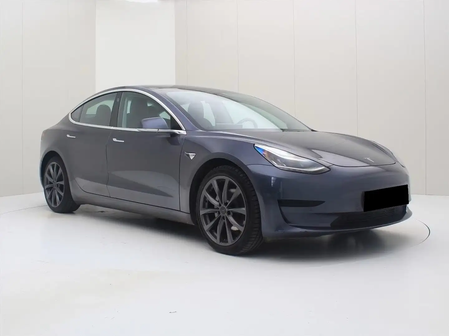 Tesla Model 3 Standart Range RWD Plus Autopilot Grigio - 1