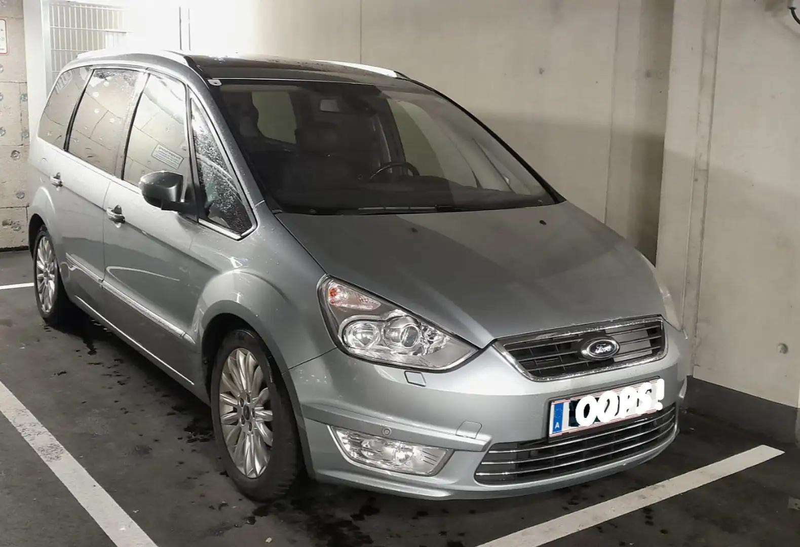 Ford Galaxy Galaxy Titanium 2,0 TDCi DPF Aut. Titanium Grau - 2