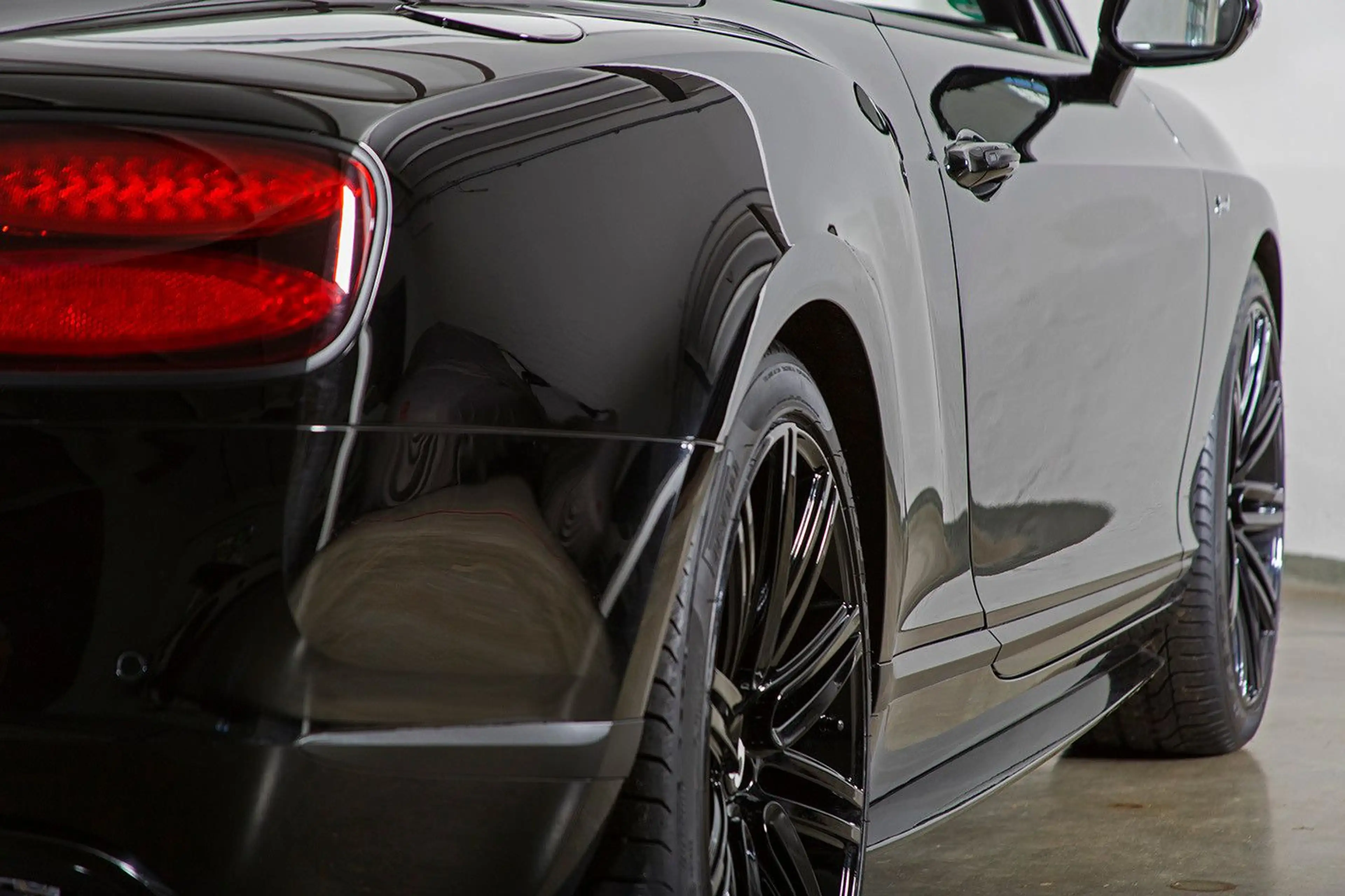 Bentley Continental GTC Speed W12, sehr gepflegt, 467 KW — photo 12