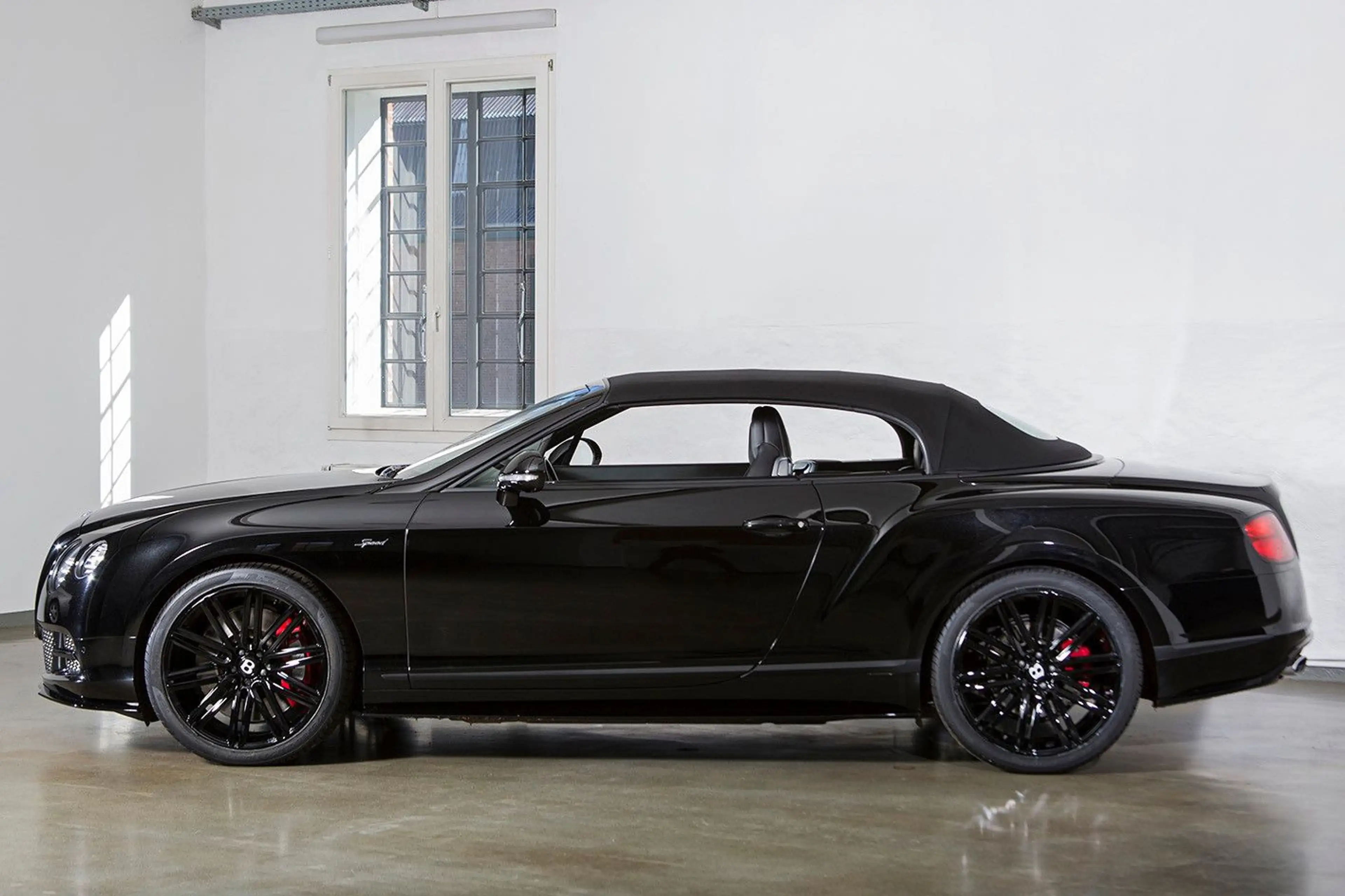 Bentley Continental GTC Speed W12, sehr gepflegt, 467 KW — photo 4
