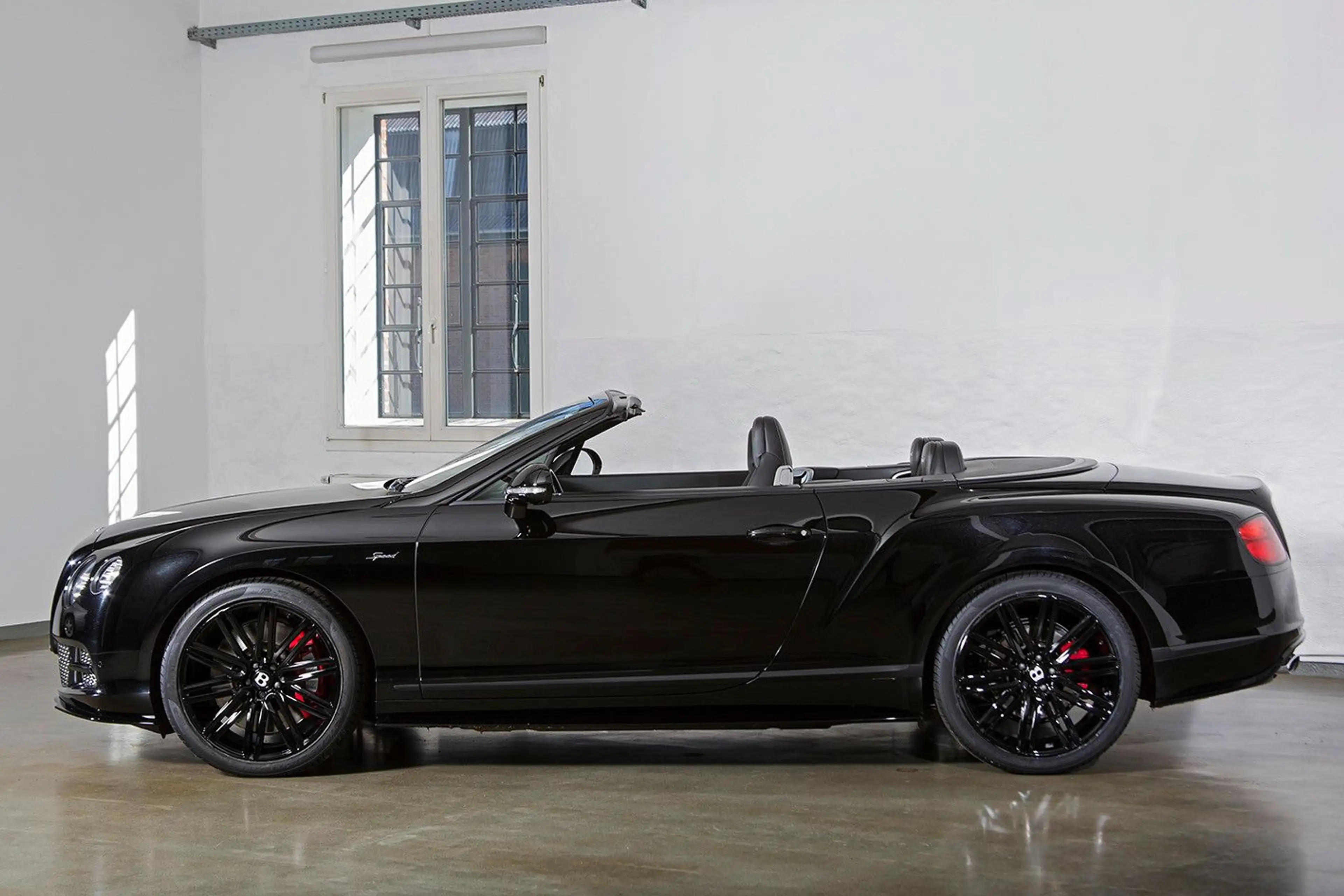 Bentley Continental GTC Speed W12, sehr gepflegt, 467 KW — photo 3