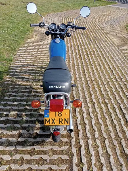 Yamaha RD 125 - foto 3