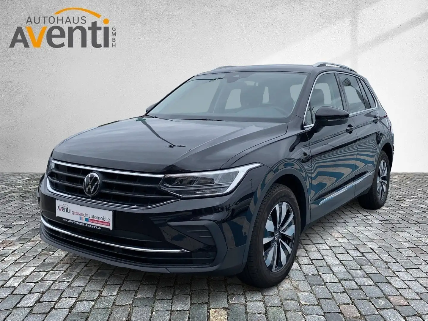 Volkswagen Tiguan Move *DSG*ACC*AHK*Lane Assist*Kamera*Navi* Zwart - 2