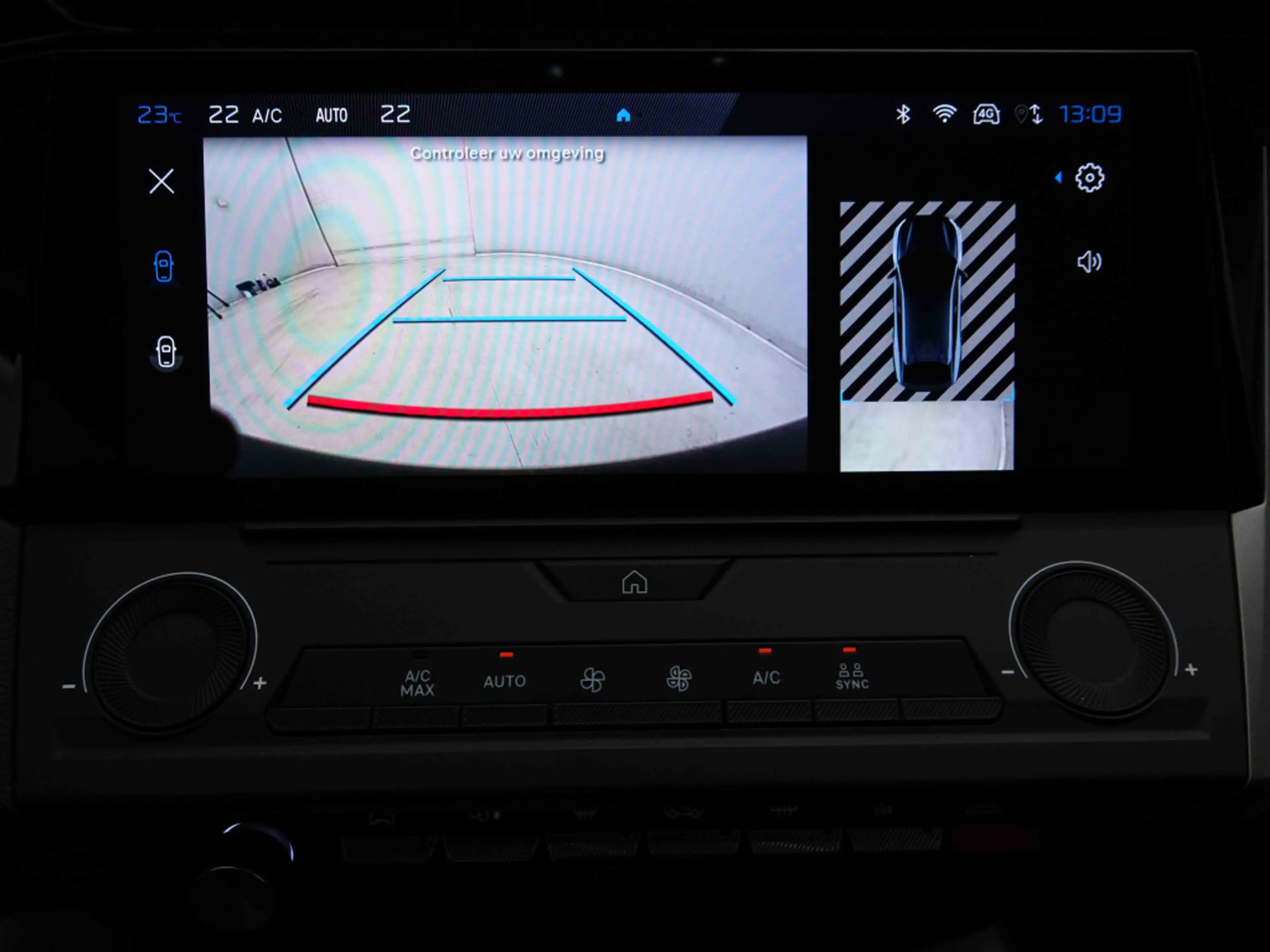 Peugeot 408 PHEV 225 | EV Range 60km | Allure | GPS | LED | Keyless | Camera — photo 11