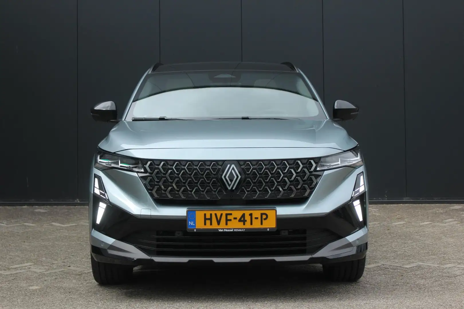 Renault Espace E-Tech full hybrid 200Pk iconic 7p. | Solarbay pan Grijs - 2