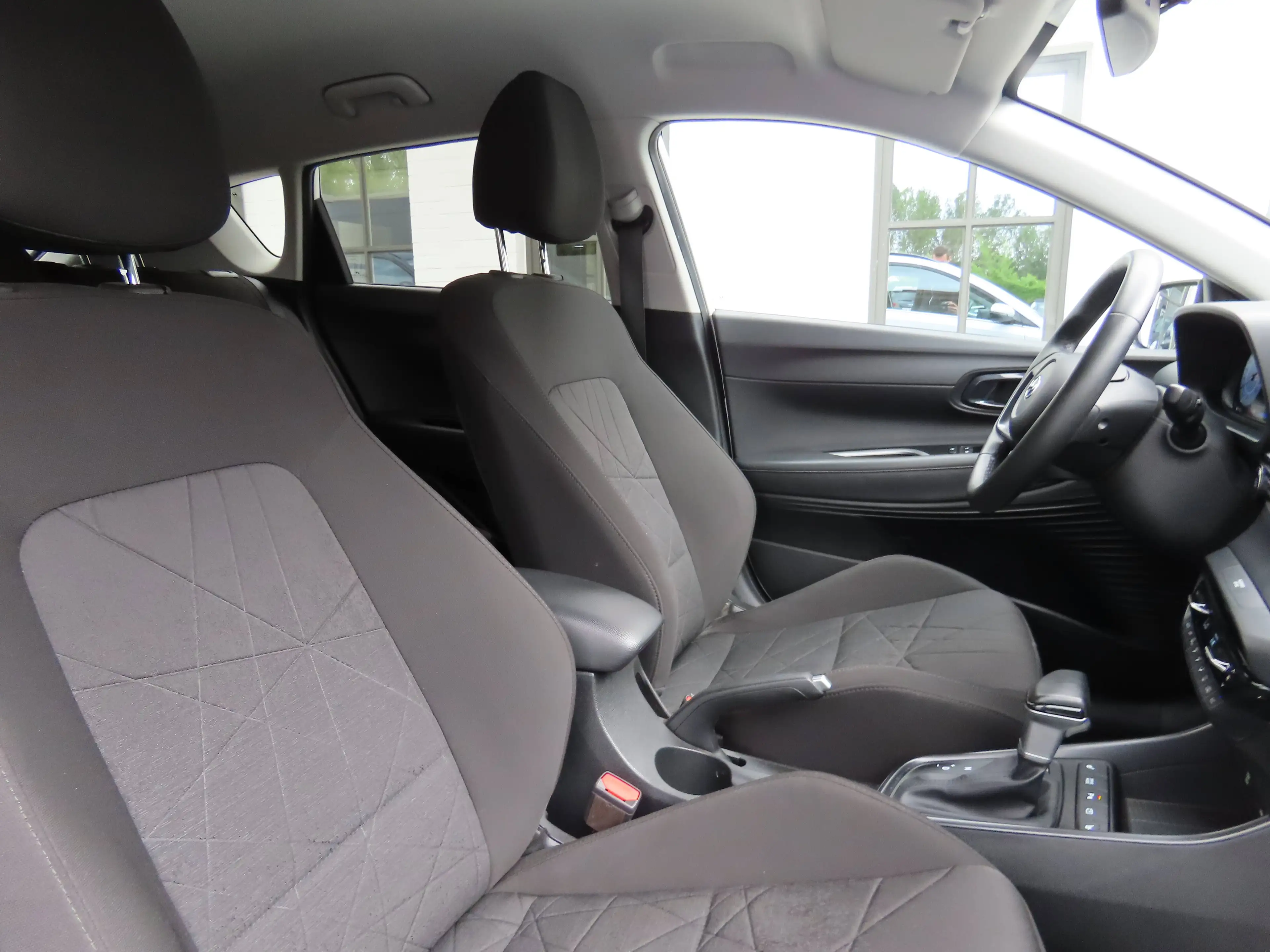 Hyundai BAYON Bayon 1.0 T-GDi MHEV Techno DCT — photo 5