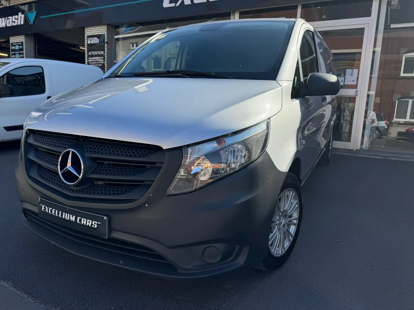 Mercedes-Benz Vito 2.1 CDI A2 Mixto 3Place Airco Jante Gps Camera Grijs - 1