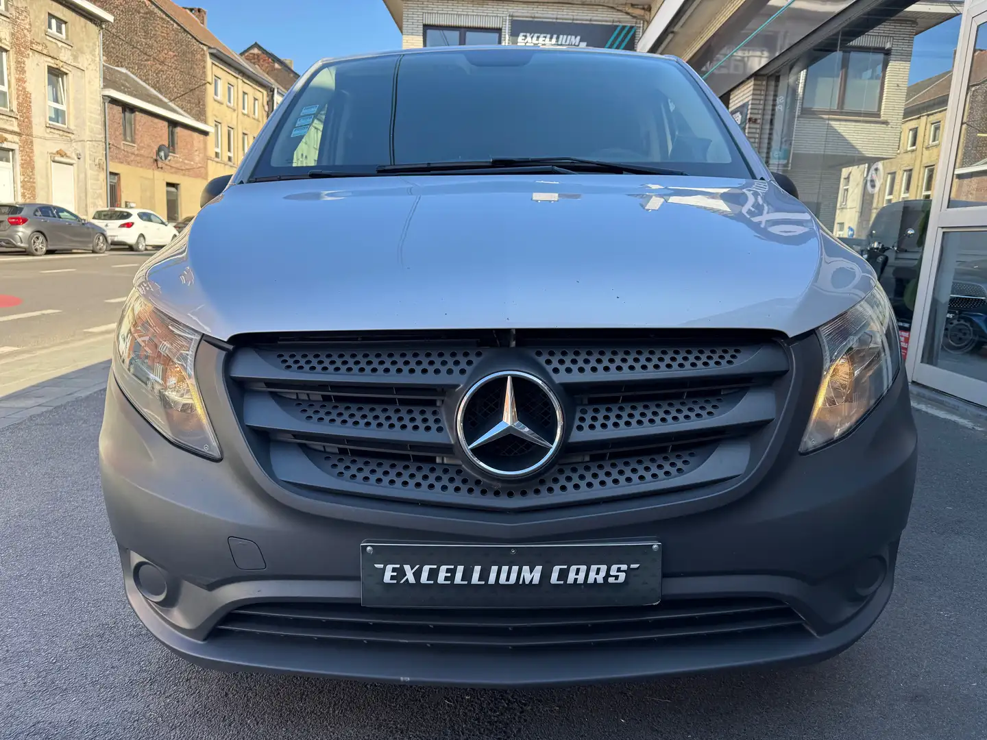 Mercedes-Benz Vito 2.1 CDI A2 Mixto 3Place Airco Jante Gps Camera Grijs - 2