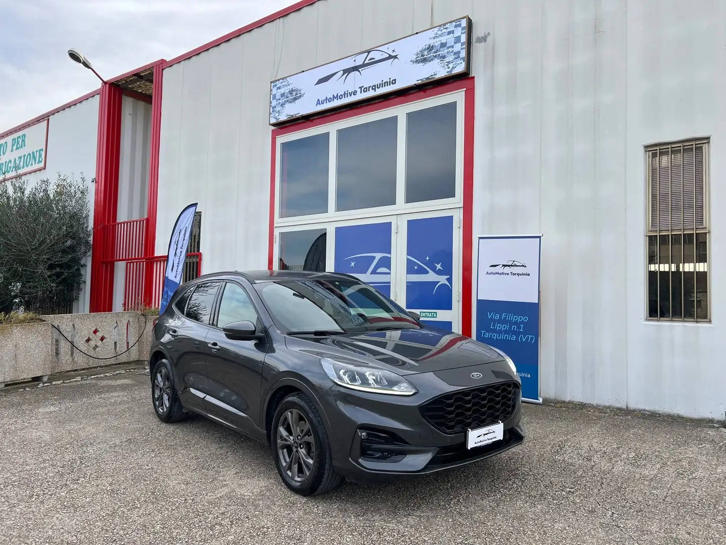 Ford Kuga 1.5 Ecoblue 120cv ST-LINE 2WD Aut. Gris - 1