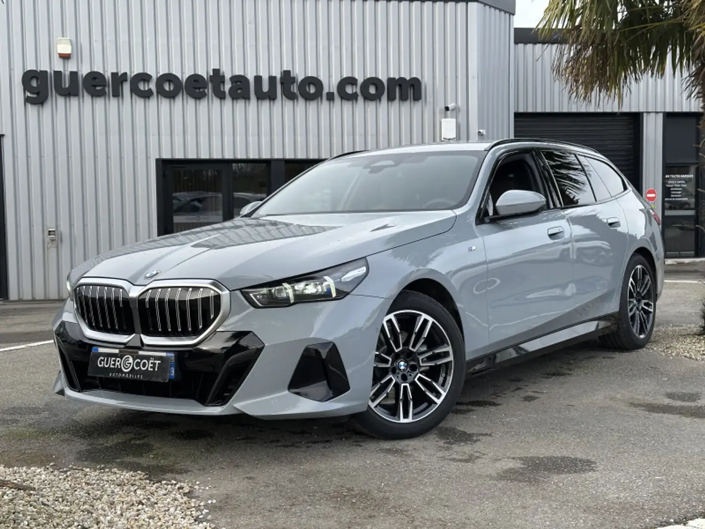 BMW 520 (G61) 520DA 197CH M SPORT Gris - 2