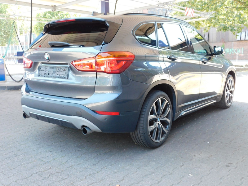 BMW X1 xDrive 25 d Sport Line/Automatik/Navi/1Hand — photo 4