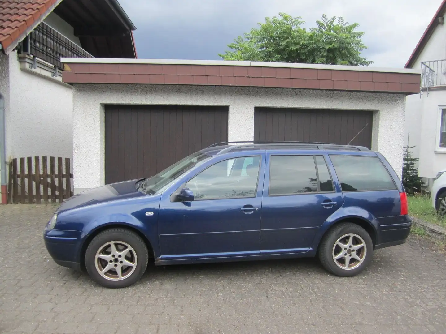 Volkswagen Golf IV 1.6 Variant Atlantic Style I.Hand!!! Blu/Azzurro - 1