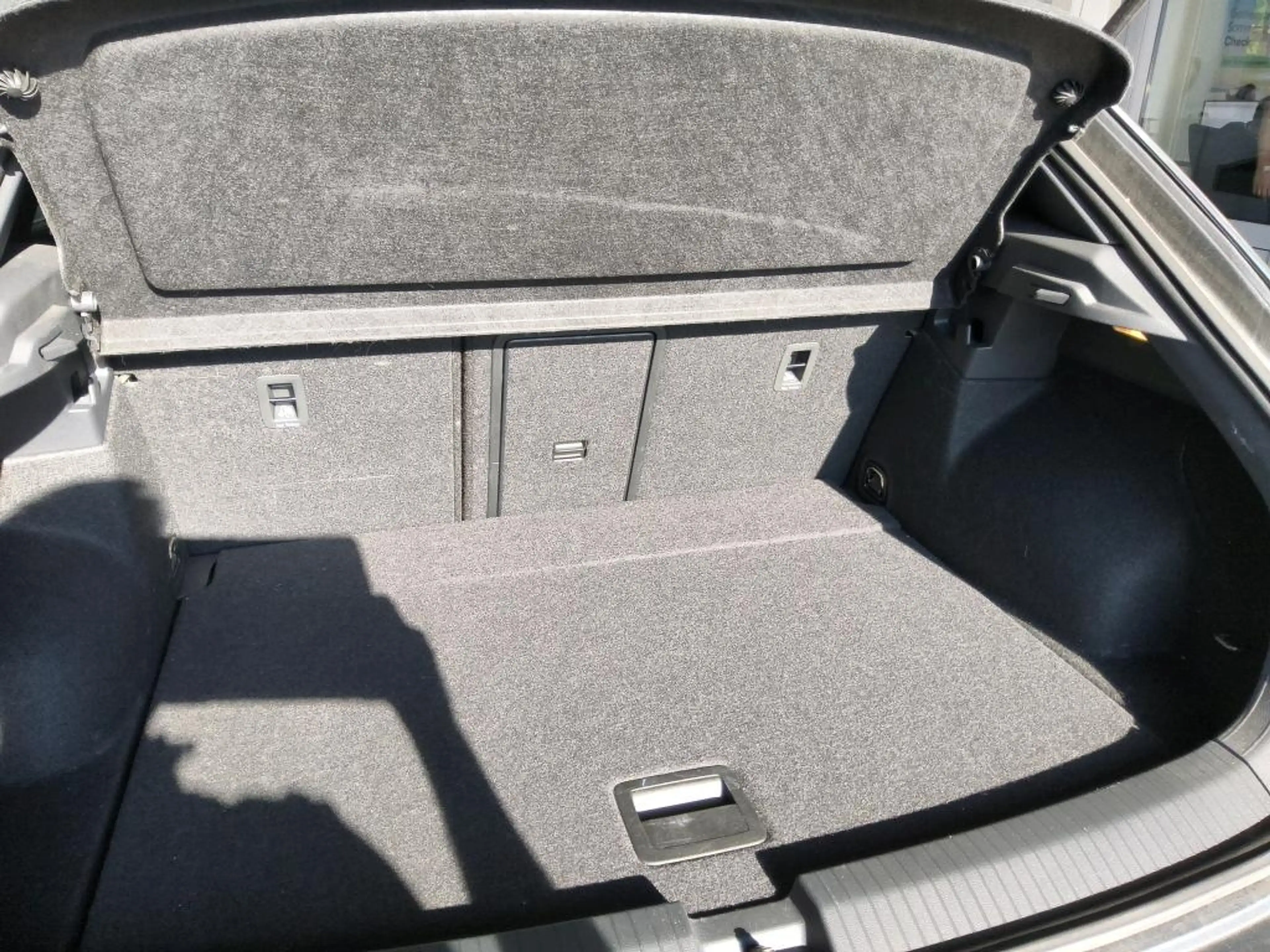 Volkswagen T-Roc 1.5 TSI DSG R-LINE +LED +ACC +VIRTUAL +CARPLAY +S — photo 11