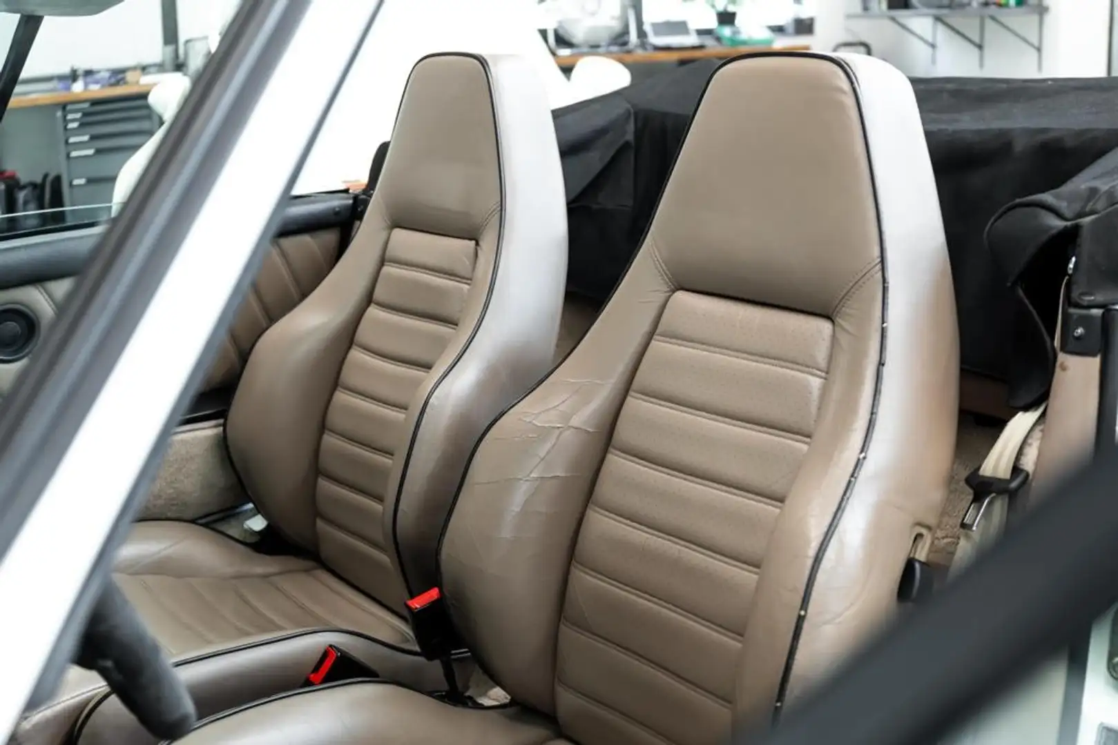 Porsche 911 Blanc - 2