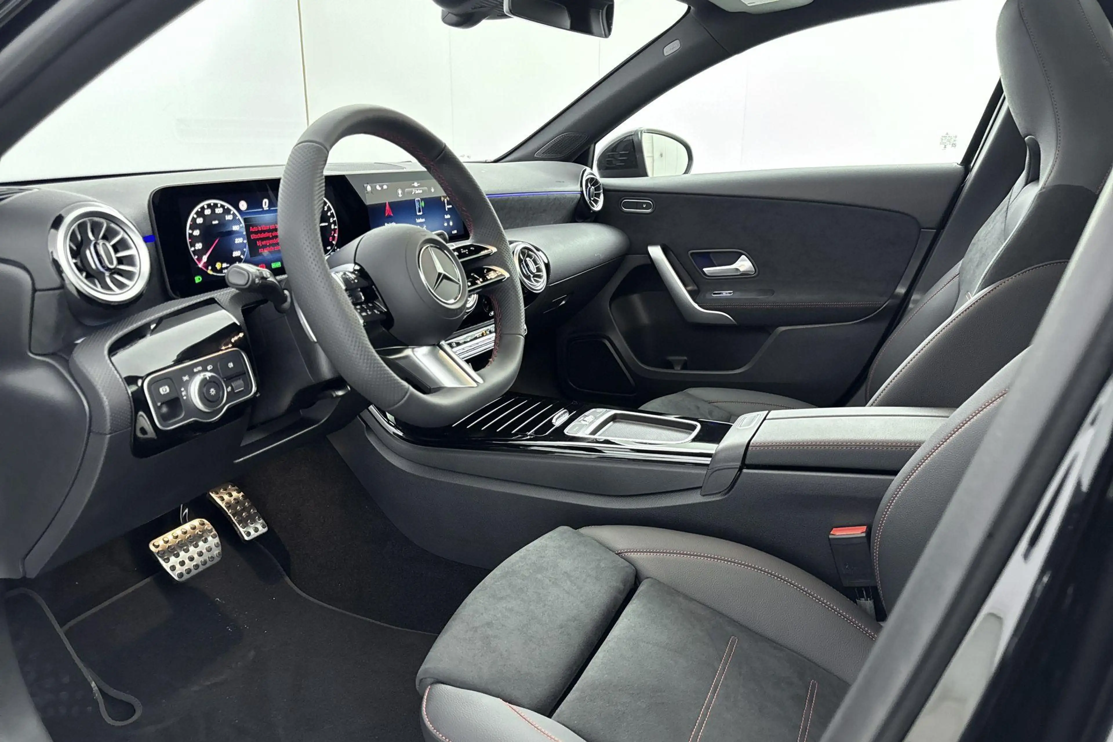 Mercedes-Benz A 250 A 250e Automaat Business Solution AMG Limited | Ex — photo 8