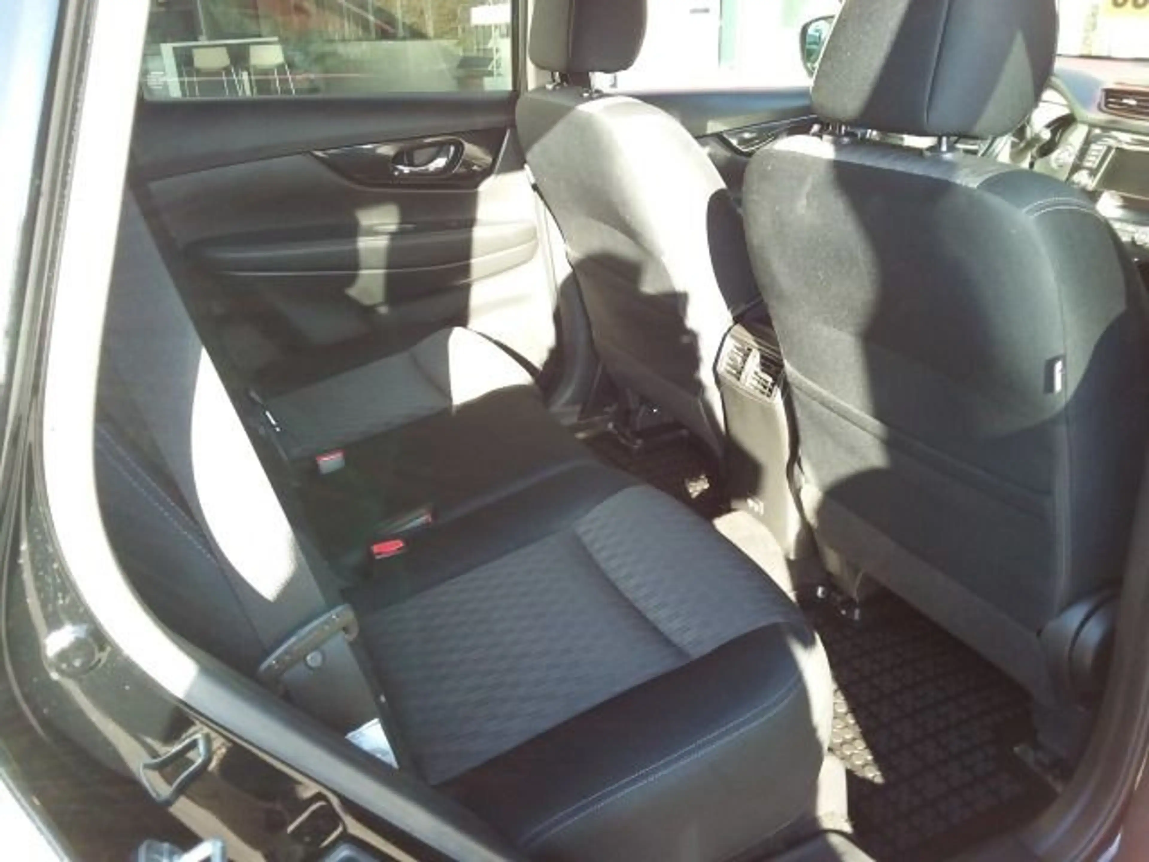 Nissan X-Trail 1.3 DIG-T N-Design — photo 10