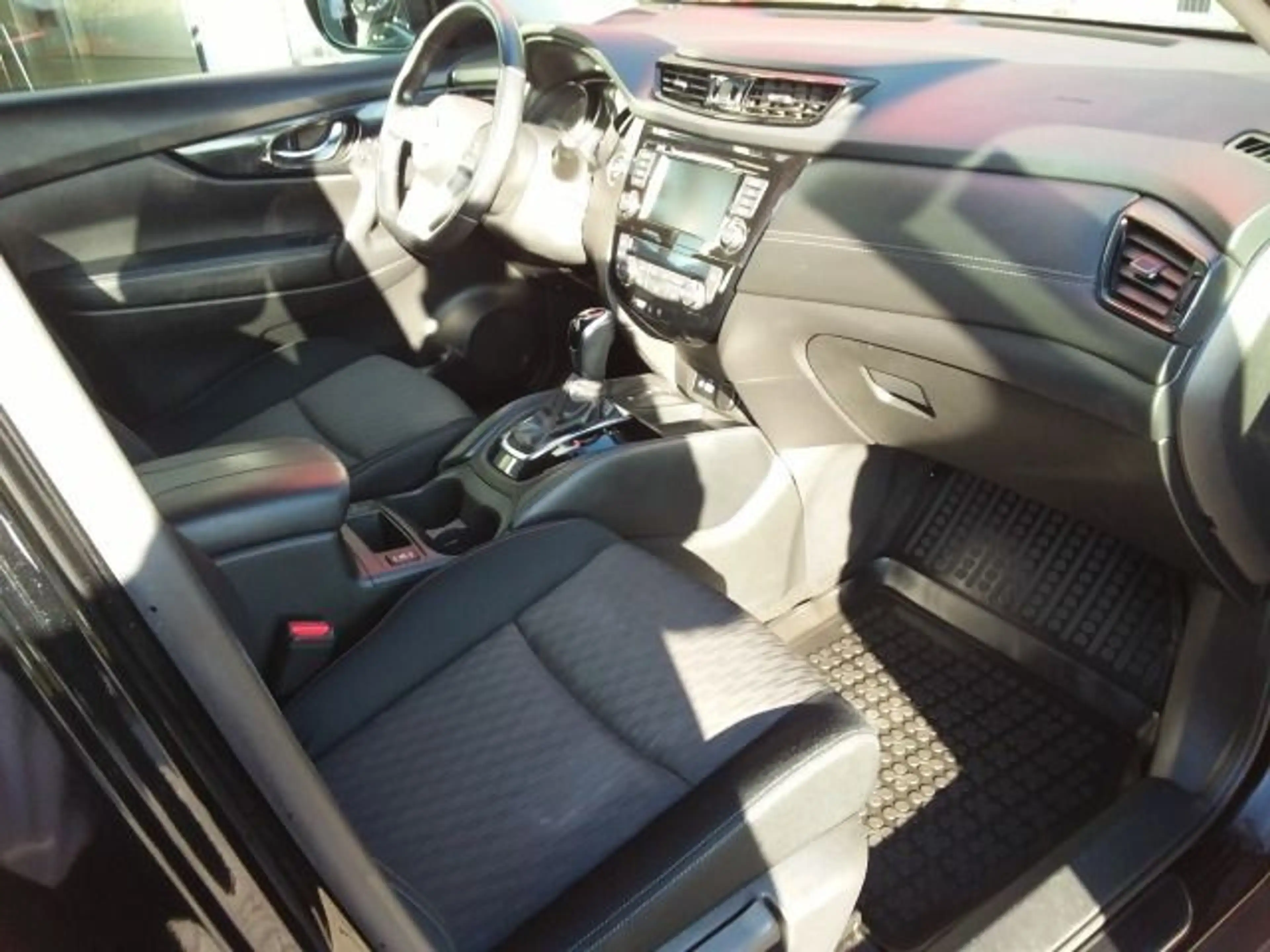 Nissan X-Trail 1.3 DIG-T N-Design — photo 11
