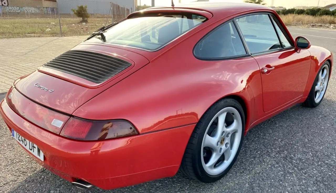 Porsche 993 Carrera 4 Coupé, foto 3