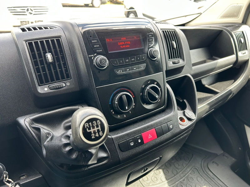 Peugeot Boxer Kasten 330 L1H2 Komfort HDi 110 — photo 13