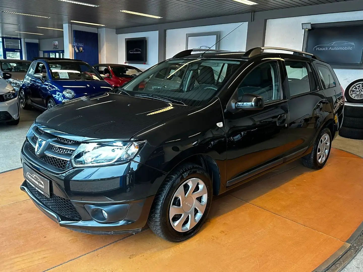 Dacia Logan MCV II - LPG+BNZN - 1.HAND/NAVI/PDC/8-FACH Schwarz - 1