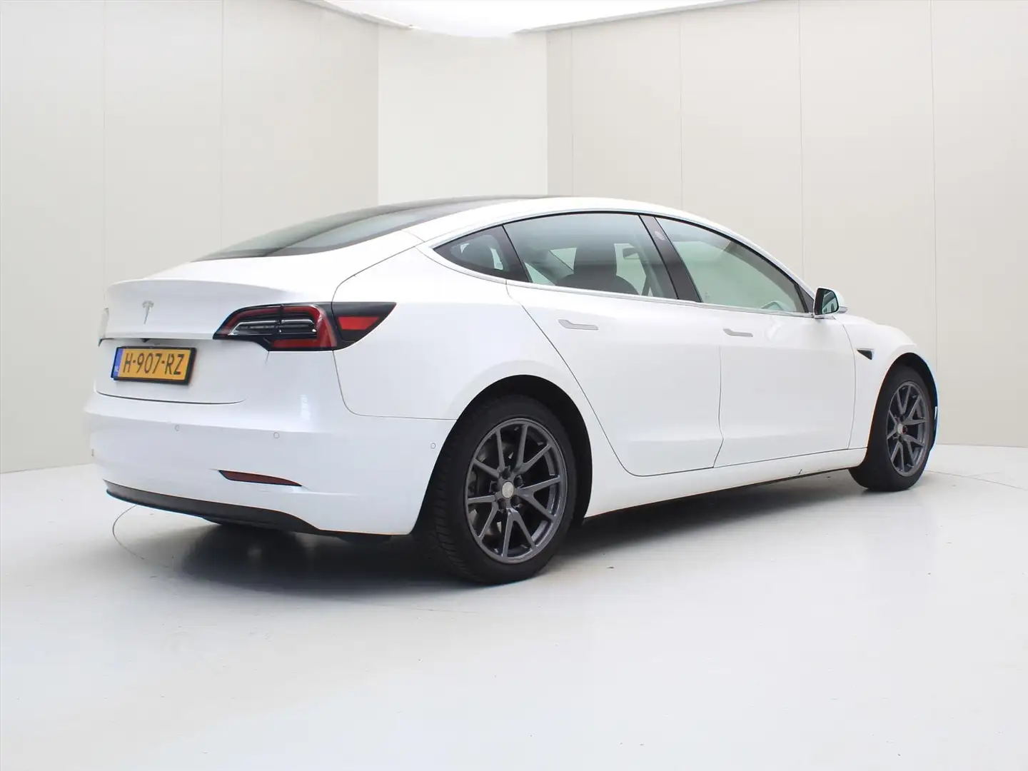 Tesla Model 3 Standard RWD Plus [ AUTOPILOT+60 kWh+PREMIUM AUDIO Blanco - 2