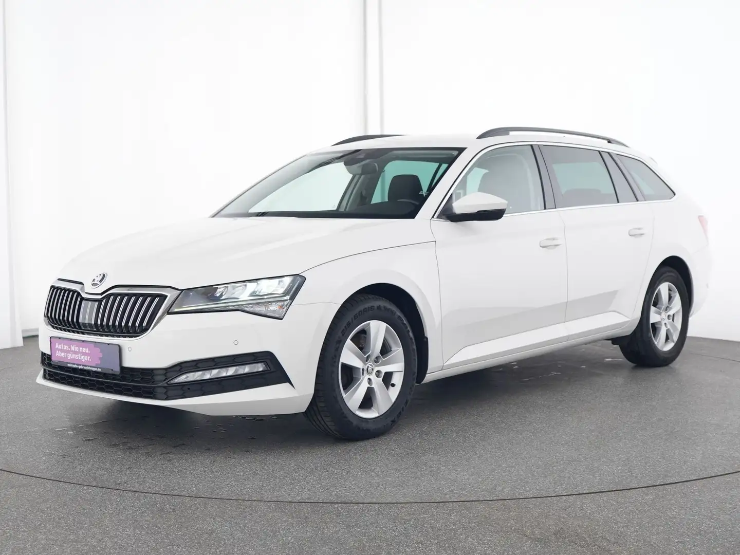 Skoda Superb Ambition Navi|Kamera|CarPlay|SHZ|PDC Weiß - 2