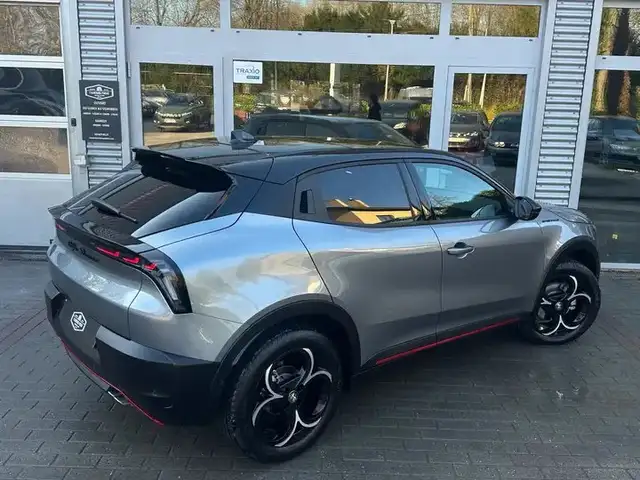 Alfa Romeo Junior 1.2 Ibrida Spéciale-1ère Main-Etat Neuf