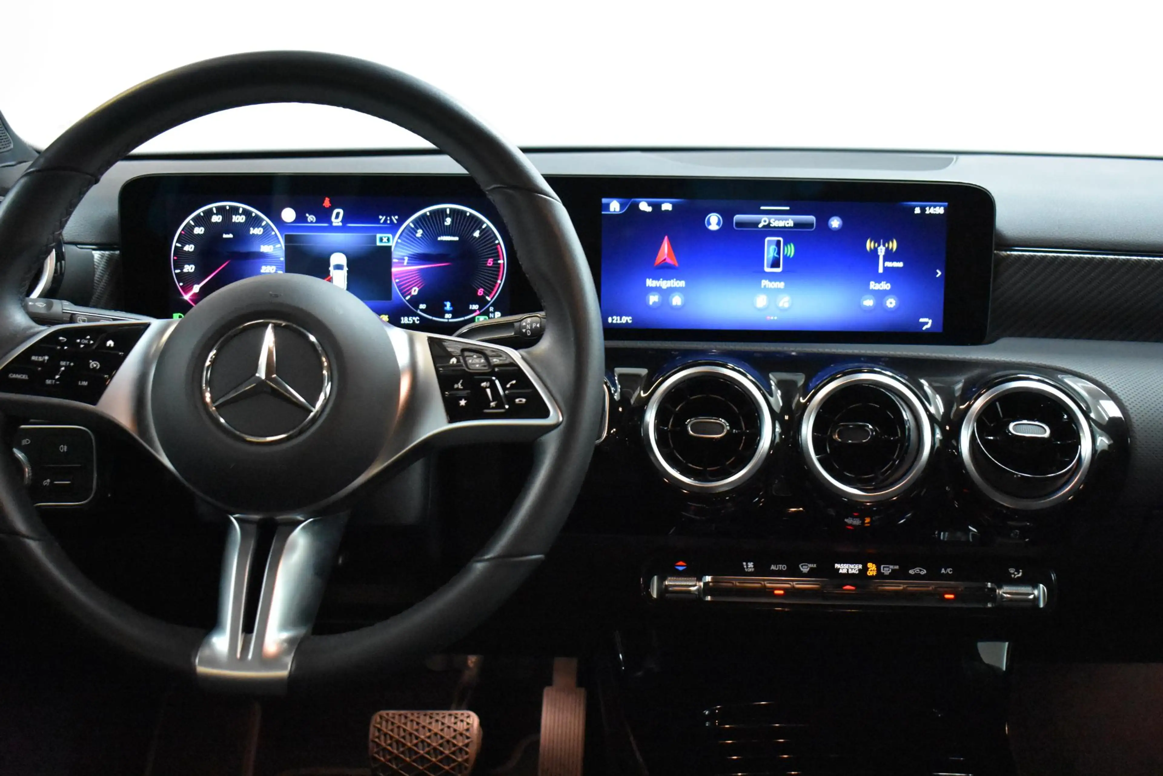 Mercedes-Benz A 180 A d Business Line — photo 10