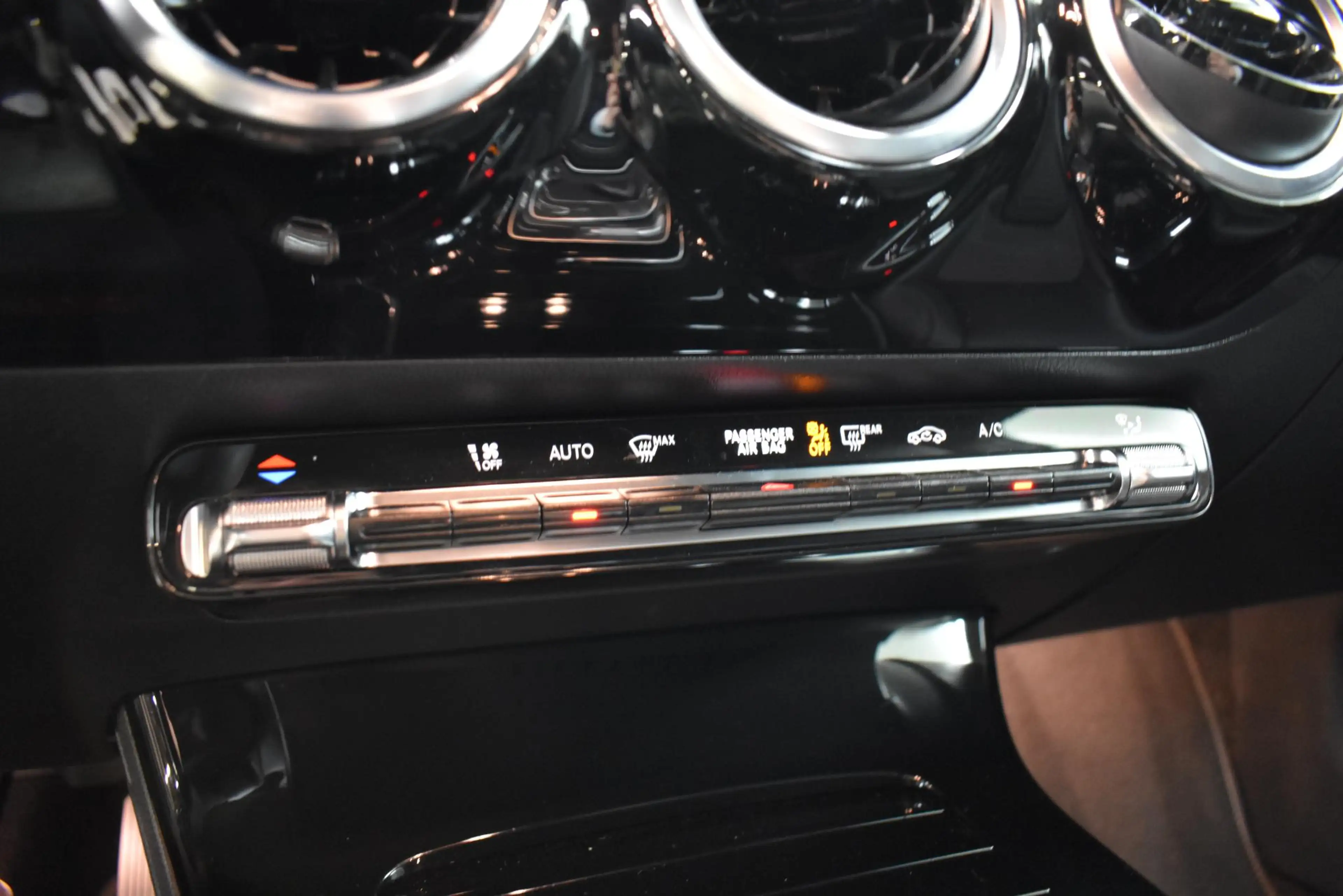 Mercedes-Benz A 180 A d Business Line — photo 14