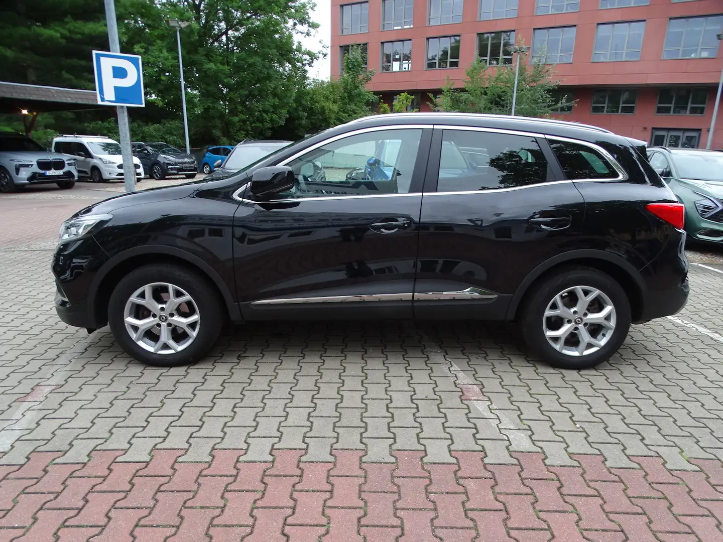 Renault Kadjar 1.3 TCe 140 Limited Panor. Autom, Teilleder Negro - 2