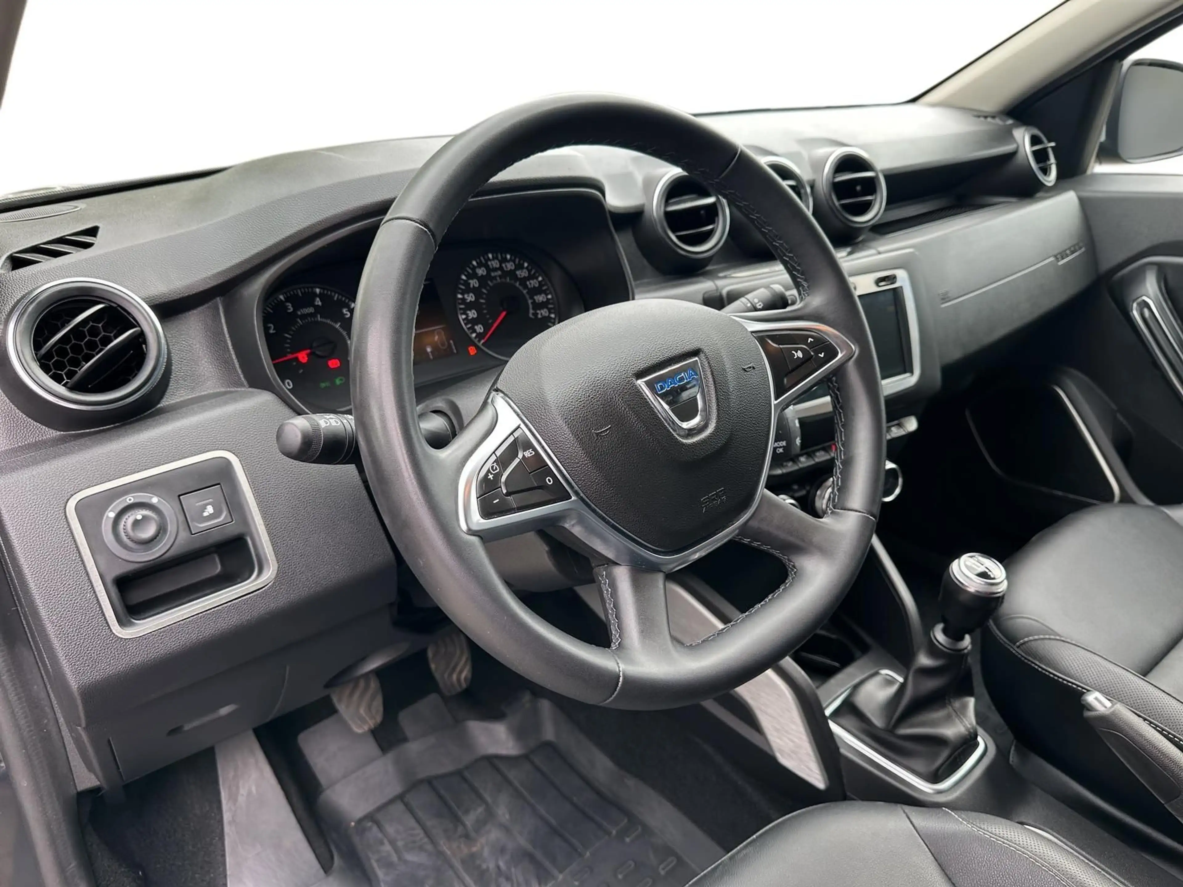 Dacia Duster 4WD Prestige App/Kam/AHK/SHZ/DAB/Leder — photo 14