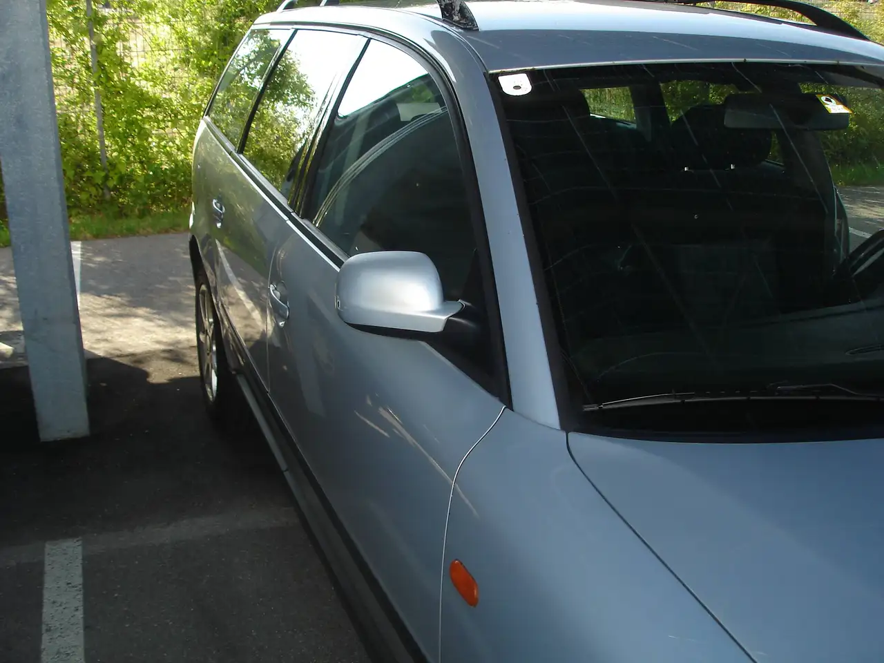 Volkswagen Passat Variant 1,9 Highline TDI, foto 9