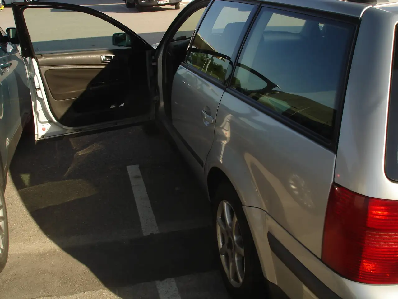 Volkswagen Passat Variant 1,9 Highline TDI, foto 6