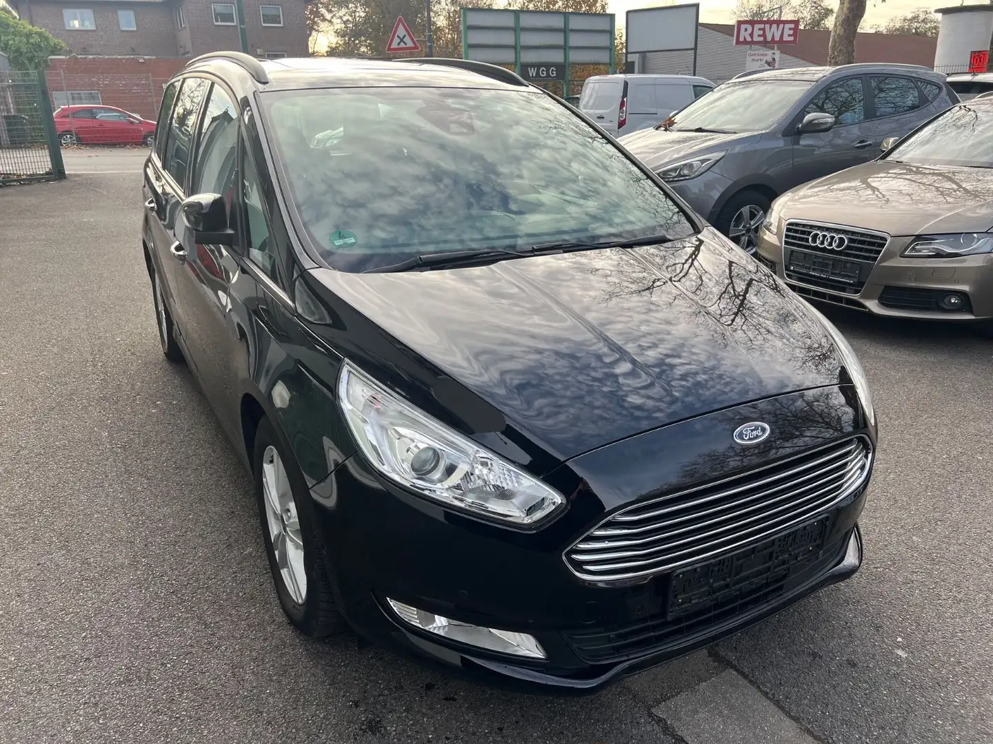 Ford Galaxy 2.0 TDCi"Automatik"7-Sitzer"Navi"Pano"AHK Noir - 1