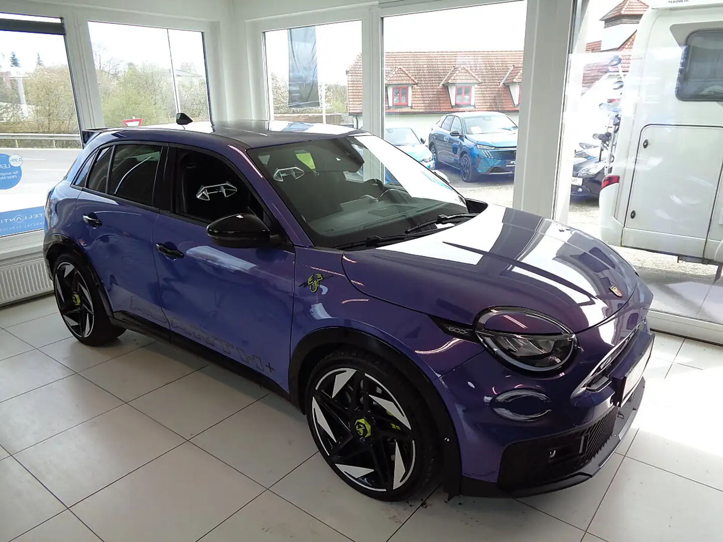 Abarth 600e Scorpionissima - SONDERMODELL mit 280PS - 54 kWh - 2