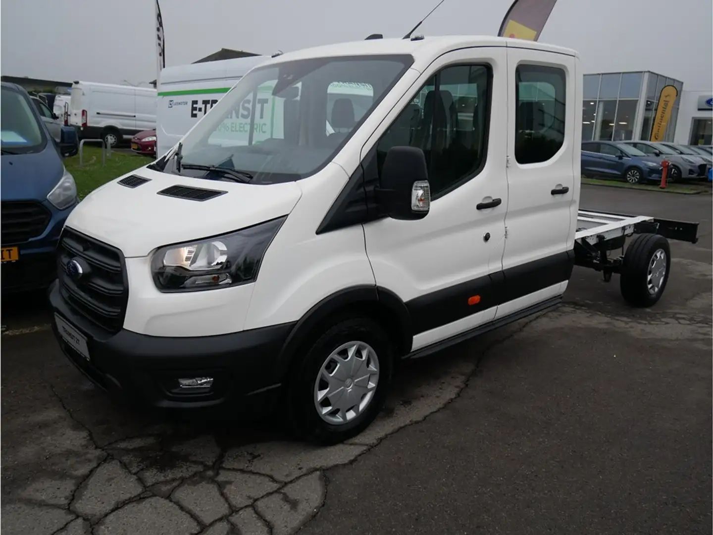 Ford Transit 350L Chassis double cabine L3 Trend mHEVM6 2.0 TDC Blanc - 2