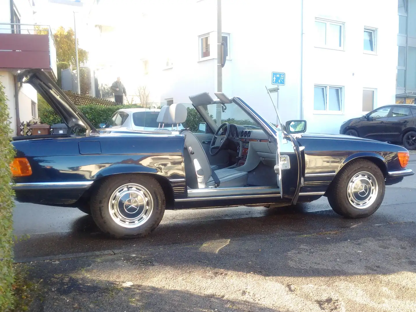 Mercedes-Benz SL 380 Azul - 2