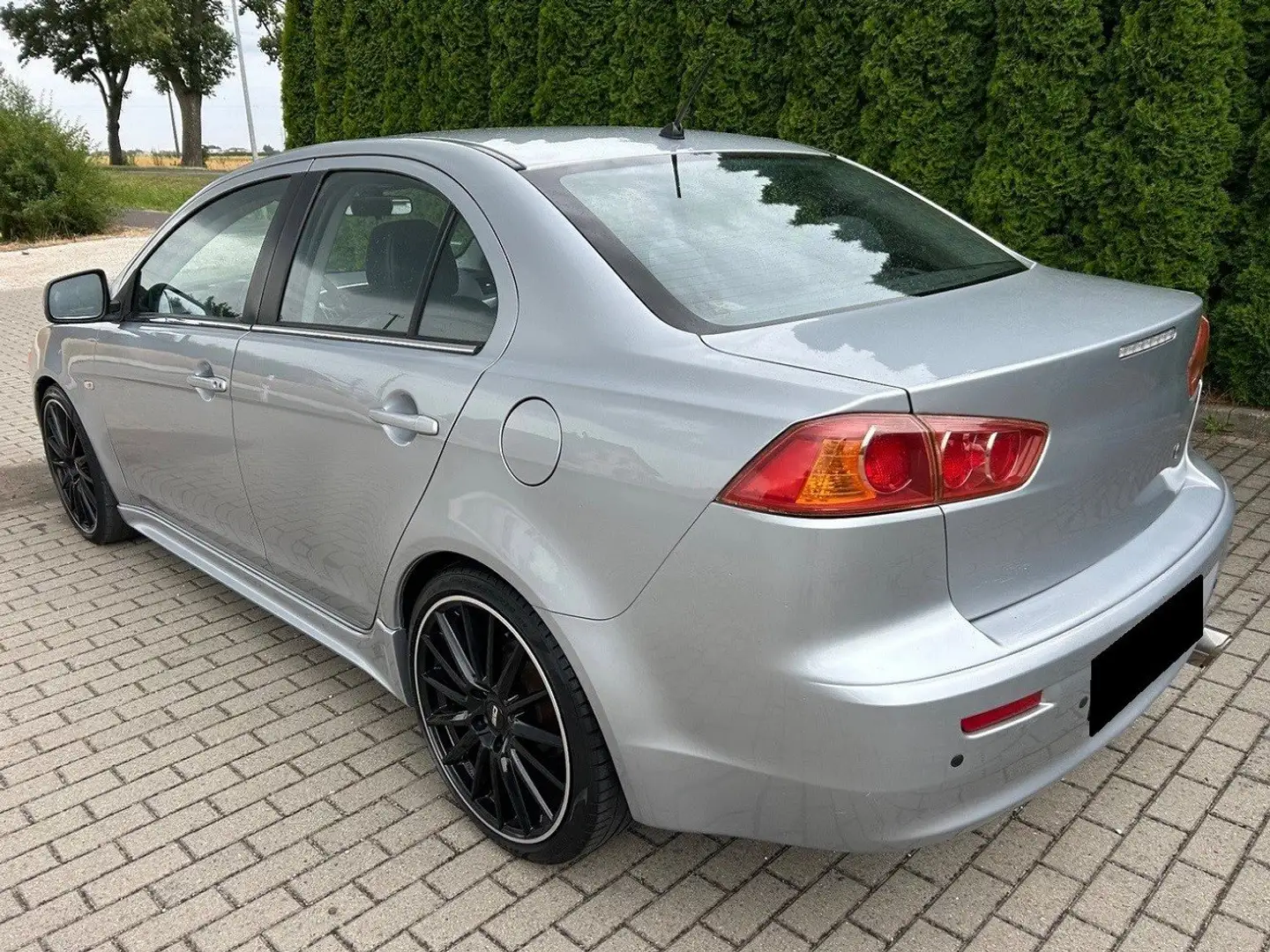 Mitsubishi Lancer Lancer 1.8 CVT Invite Plateado - 2