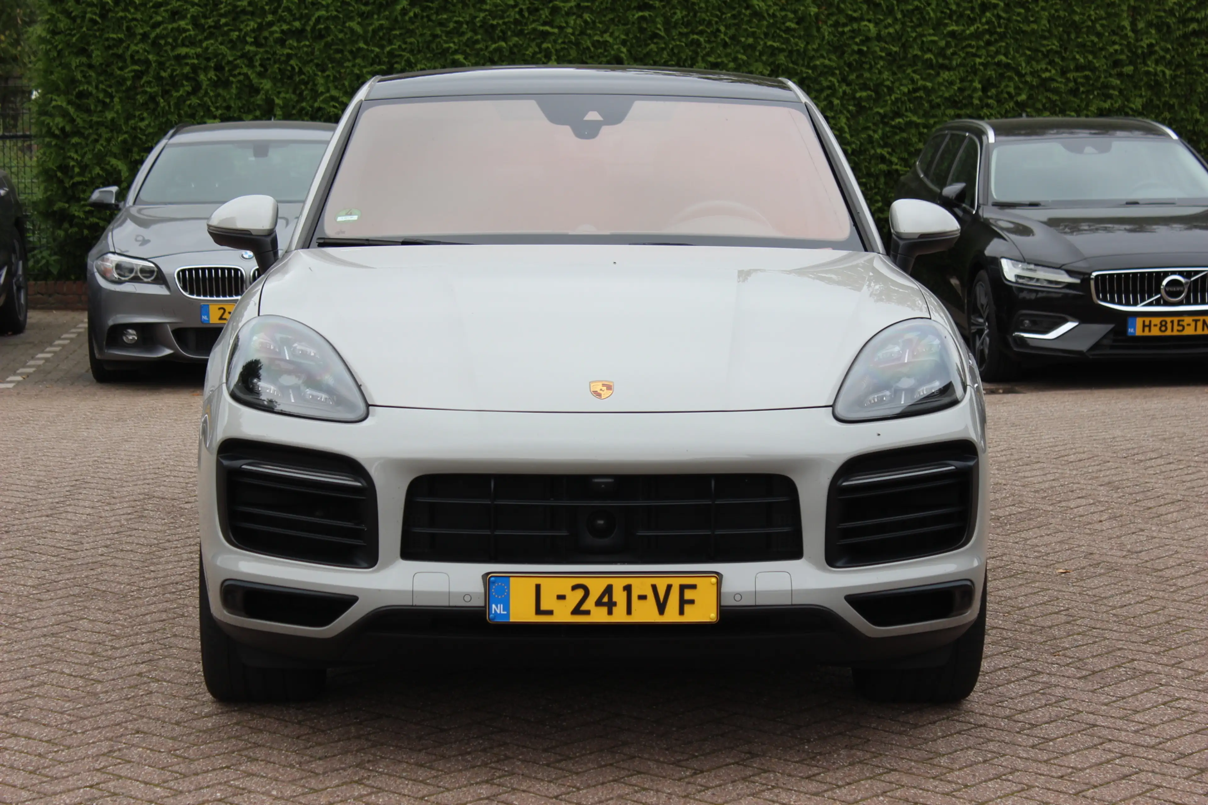 Porsche Cayenne Coupé 3.0 E-Hybrid / Trekhaak / Panoramadak / 360C — photo 8