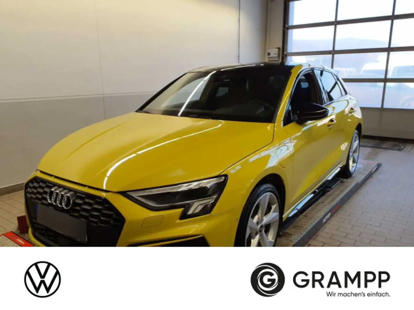 Audi A3 40 TFSI e S line S-tronic +AHK+PANO Gelb - 1