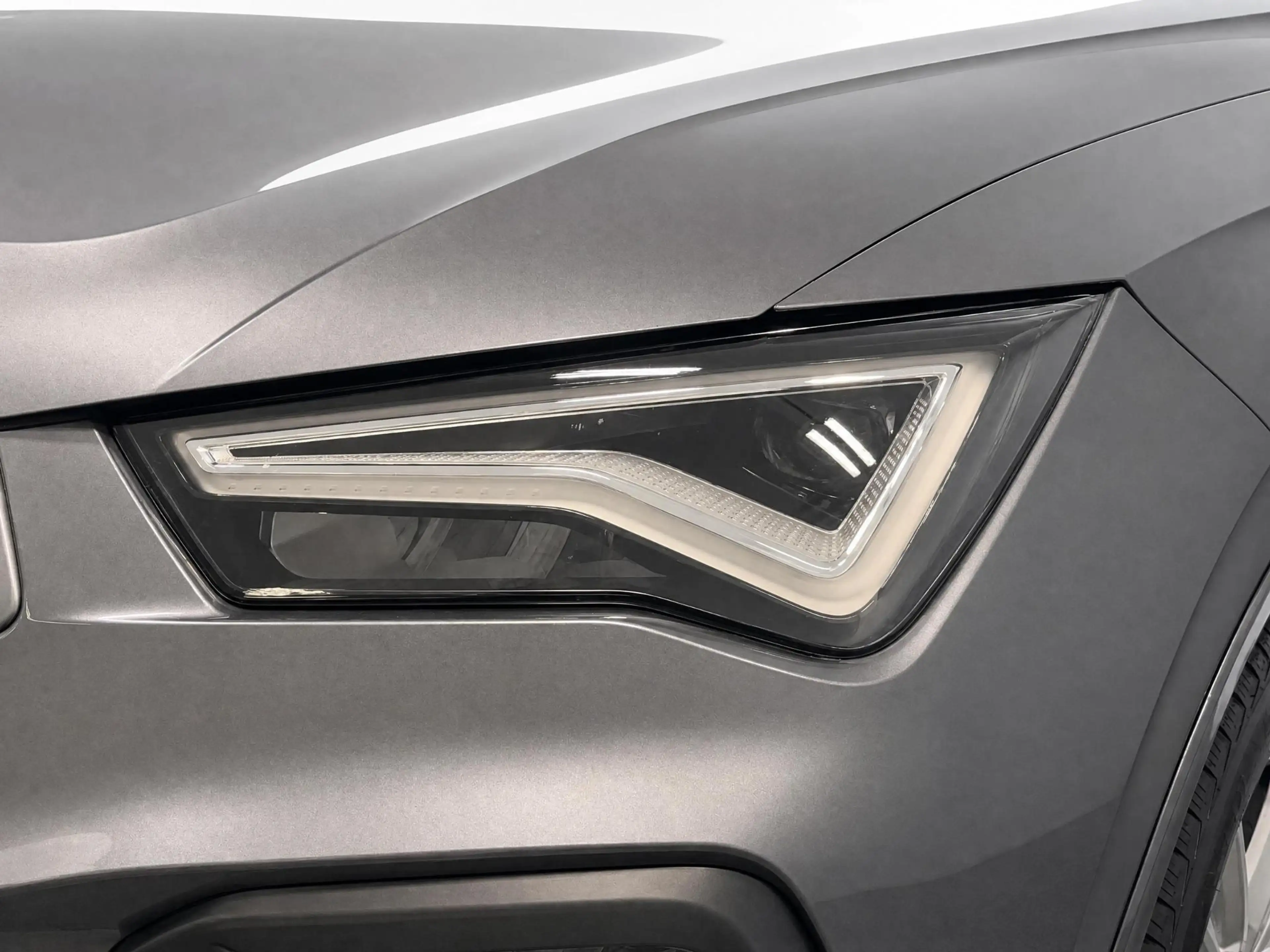 SEAT Ateca 1.5 TSI 150pk DSG FR Business Intense · Camera · W — photo 3