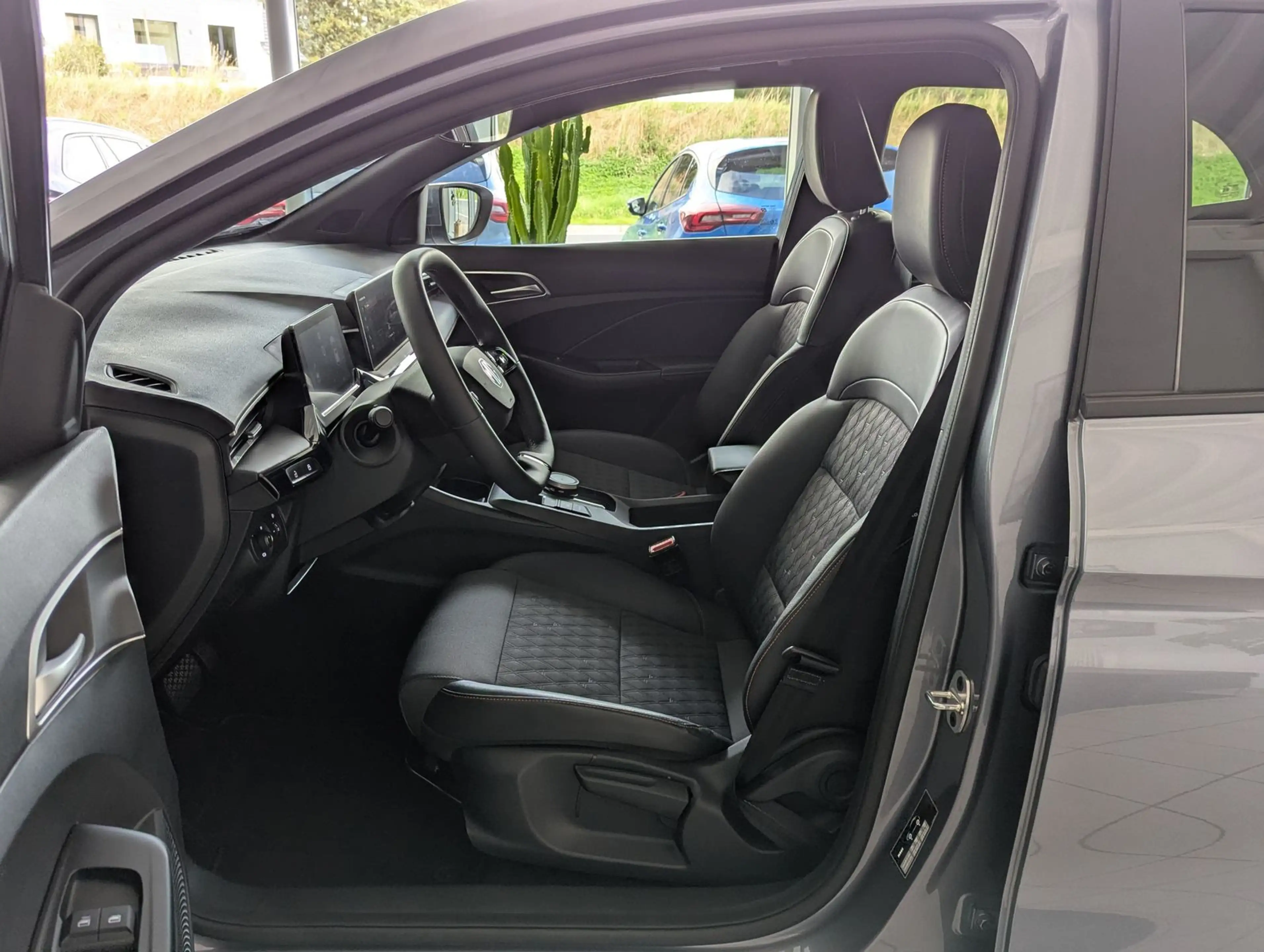 MG MG3 1.5 Hybrid+ Luxury LED 360° Navi ACC 16" — photo 15