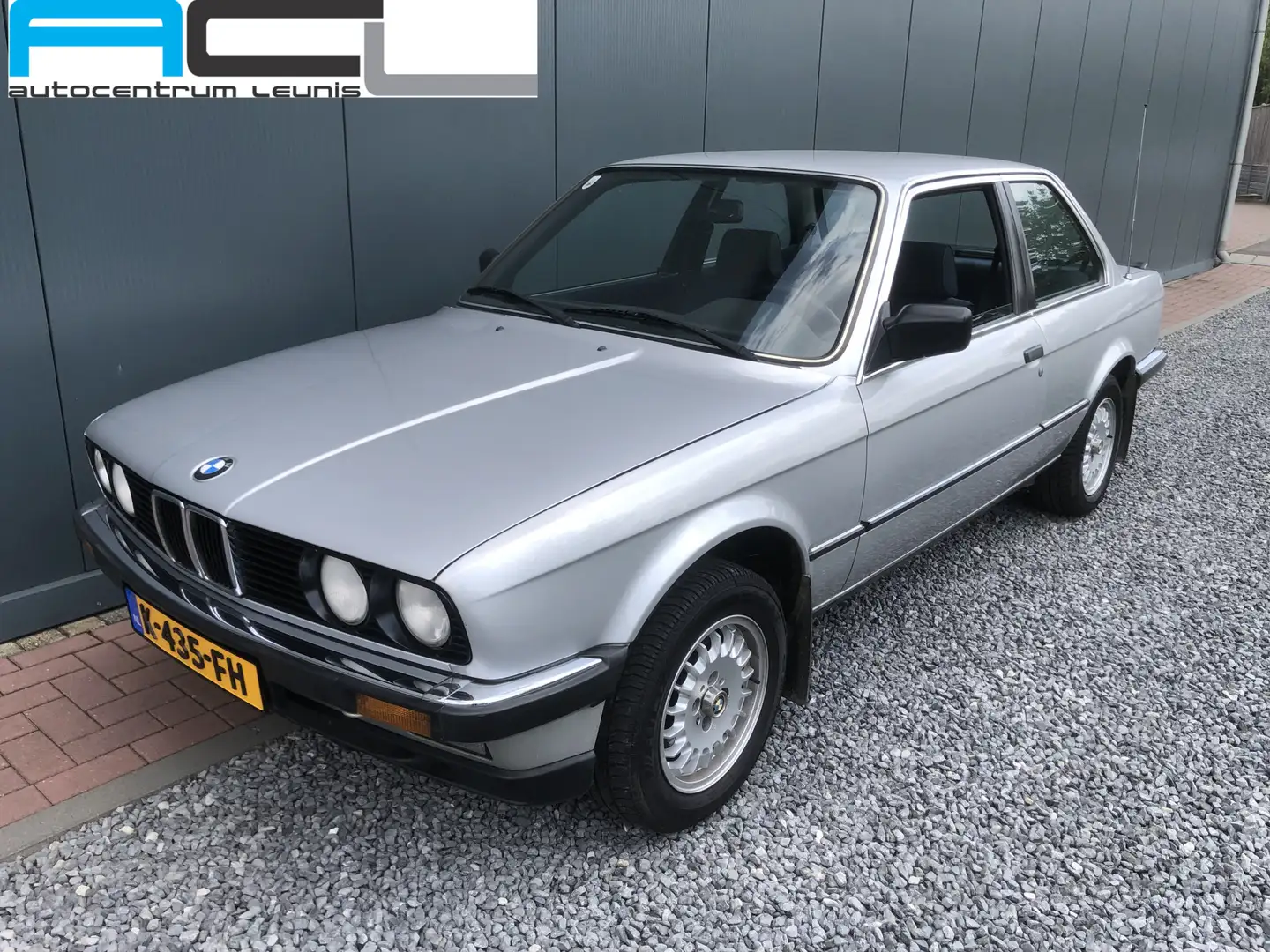 BMW 316 3-serie 1.8 90pk Sedan E30 Grijs - 1