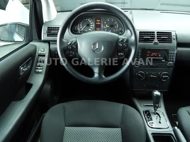 Mercedes-Benz A-Class view 13