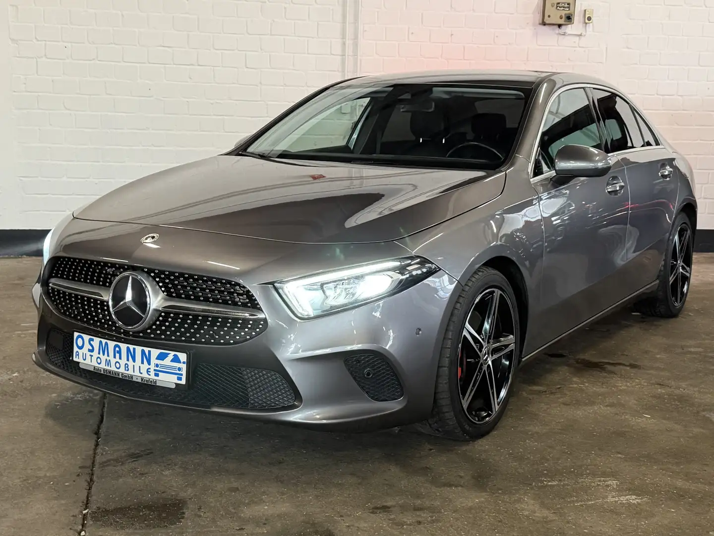 Mercedes-Benz A 220 d 8G-DCT Progressive   TOTW.   AHK Сірий - 2